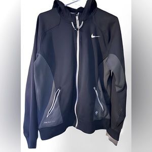 Men’s Medium Nike Therma-Fit zip-up Sweater.